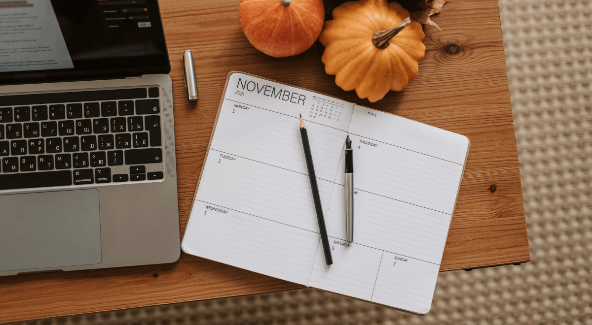 Le marronnier de novembre 2025 : les dates clés pour planifier vos contenus